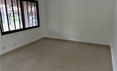 Venta de casa en Versalles GTA