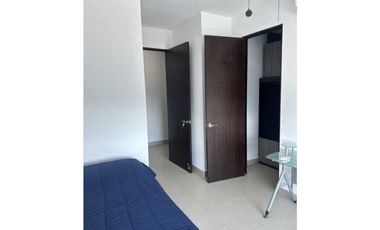 VENDO APARTAMENTO AMOBLADO EN PH SKY AV BALBOA 200 M2