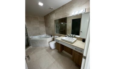 Se alquila apartamento en Playa Bonita