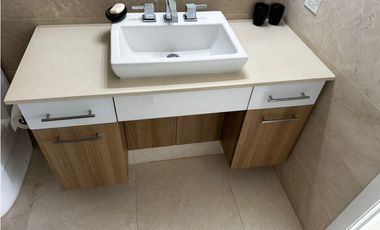 Se alquila apartamento en Playa Bonita