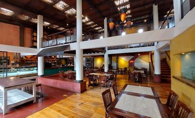 Divino restaurante operando con todos los permisos en venta