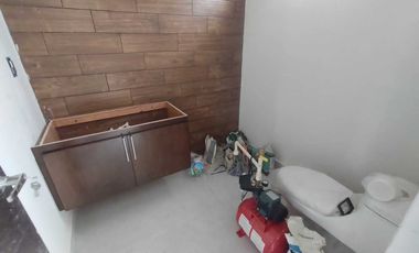 CASA EN VENTA CON RECAMARA O ESTUDIO EN P.B. FRACC. RÍO DEL DORADO BOCA DEL RÍO