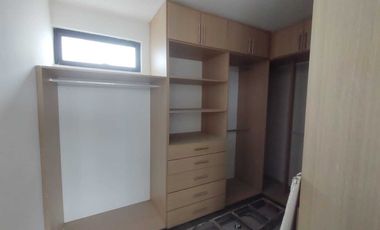 CASA EN VENTA CON RECAMARA O ESTUDIO EN P.B. FRACC. RÍO DEL DORADO BOCA DEL RÍO