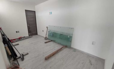 CASA EN VENTA CON RECAMARA O ESTUDIO EN P.B. FRACC. RÍO DEL DORADO BOCA DEL RÍO
