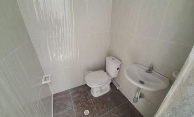ARRIENDO LOCAL EN CABECERA