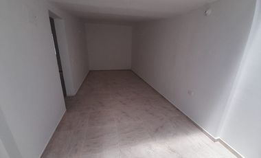 ARRIENDO LOCAL EN CABECERA
