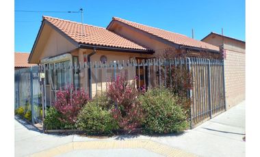 SE VENDE CASA EN LA SERENA