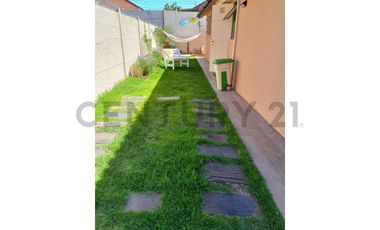 SE VENDE CASA EN LA SERENA