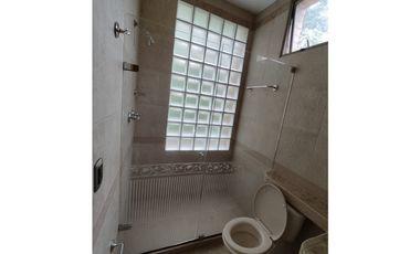 Casa unifamiliar en venta Poblado sector El Tesoro Medellín