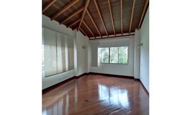 Casa unifamiliar en venta Poblado sector El Tesoro Medellín