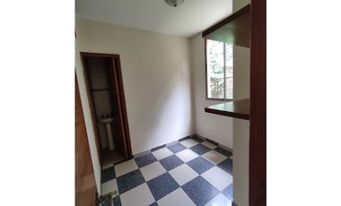 Casa unifamiliar en venta Poblado sector El Tesoro Medellín