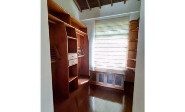 Casa unifamiliar en venta Poblado sector El Tesoro Medellín