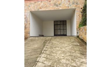 Casa unifamiliar en venta Poblado sector El Tesoro Medellín