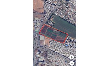 Vende granTerreno urbano, ubicado en Rancagua. Presenta una superficie de 70.000 m2 (7 hectáreas)