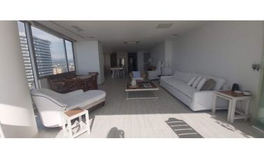 APTO EN ARRIENDO FRENTE AL MAR LA MARINA