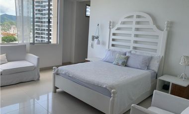 APTO EN ARRIENDO FRENTE AL MAR LA MARINA