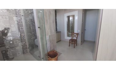 APTO EN ARRIENDO FRENTE AL MAR LA MARINA