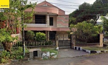 Rumah Hook Dijual Jalan Raya Gayungsari Surabaya Selatan DN