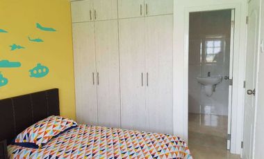 venta de Casa con buenos acabados  en Urb. Casa laguna a 5 minutos del Riocentro  Dorado