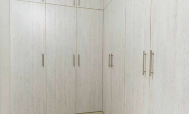 venta de Casa con buenos acabados  en Urb. Casa laguna a 5 minutos del Riocentro  Dorado