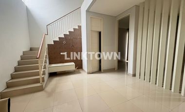 Rumah 2 Lantai di Kawasan Elite Pakuwon Indah The Mansion Surabaya