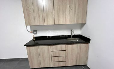 local en arriendo en la doctora. Cod A776805