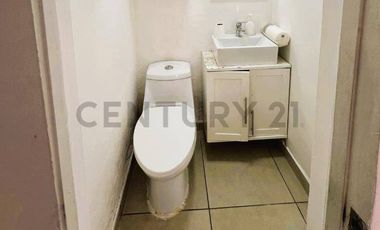 Arriendo Oficina de 109 m² |Edificio España| Santiago Centro (Metro U. de Chile)