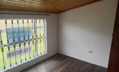 casa en arriendo en mirandela. Cod A107980