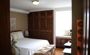 VENTA DE AMPLIO APARTAMENTO EN EL BARRIO LAURELES MEDELLIN