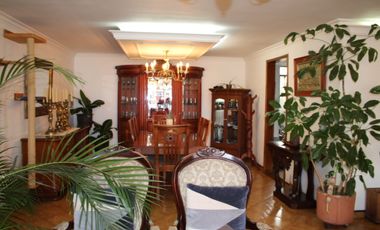 VENTA DE AMPLIO APARTAMENTO EN EL BARRIO LAURELES MEDELLIN