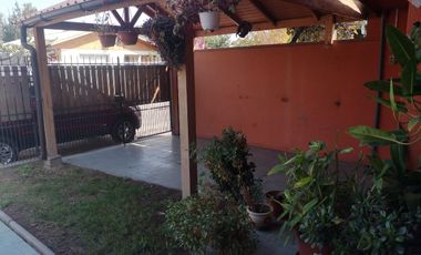 Casa 4D 2B con jardín en Macul