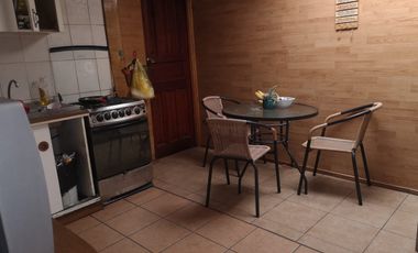 Casa 4D 2B con jardín en Macul