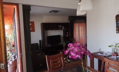Casa 4D 2B con jardín en Macul