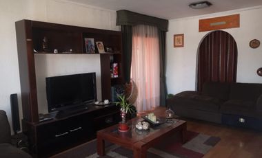 Casa 4D 2B con jardín en Macul