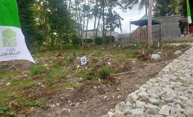 Rumah Etnik Dekat Rencana Tol Sentolo