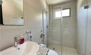 VENDO APARTAMENTO DE PLAYA EN SAN CARLOS PH RIOMAR VILLAGES  -(4)