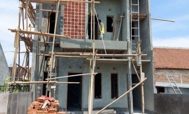 Madina Asri Siwal Baki Rumah 2 Lantai Murah Di Sukoharjo