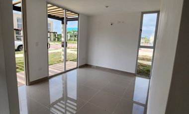 casa en venta en el doral. Cod V92716