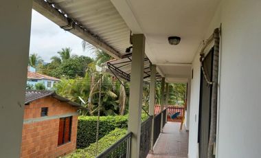 VENTA de CASA CAMPESTRE en VITERBO