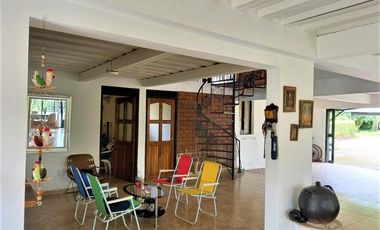 VENTA de CASA CAMPESTRE en VITERBO