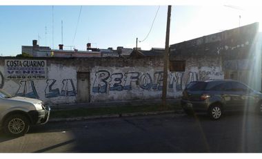 EXCELENTE LOTE DE 320M2 A 50 METROS DE AV J. M. DE ROSAS