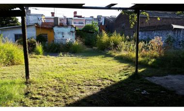 EXCELENTE LOTE DE 320M2 A 50 METROS DE AV J. M. DE ROSAS