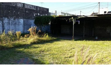 EXCELENTE LOTE DE 320M2 A 50 METROS DE AV J. M. DE ROSAS