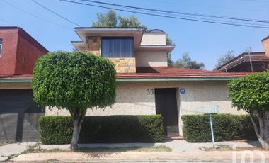 Casa en Venta en Lomas de La Hacienda, Atizapán de Zaragoza, México