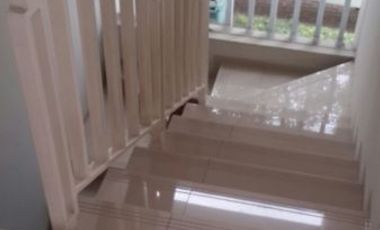 Rumah Cluster Cimahi 100m ke SMK Kesehatan diskon 25juta.