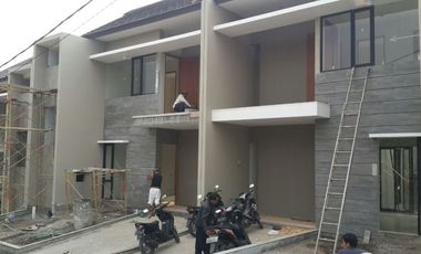 Rumah Cluster Cimahi 100m ke SMK Kesehatan diskon 25juta.