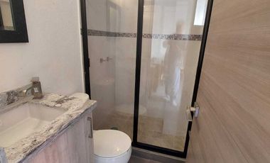 HERMOSA RESIDENCIA MODERNISTA  EN CONDOMINIO CON ALBERCA TECHADA