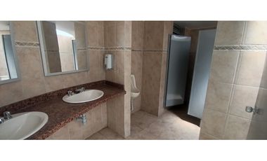 SE VENDE LOCAL COMERCIAL EN BOGOTA