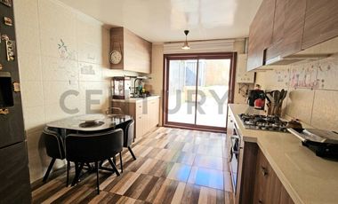 SE VENDE CASA 5D, CAMINO A PENCO, VILLA EL AROMO.