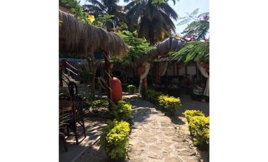 HOSTERIA EN VENTA EN SALINAS- ECUADOR